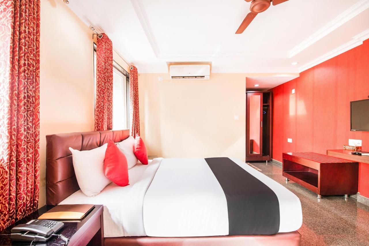 Capital O 22439 Ratna Forever Hotell Karkal Exteriör bild